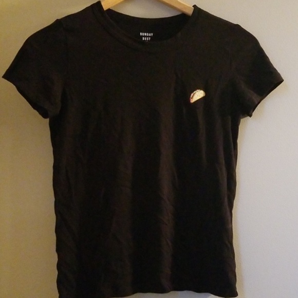 Aritzia Tops - Aritzia Taco Embroided Tshirt